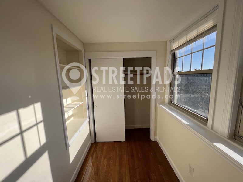 1315 Commonwealth Ave, Allston