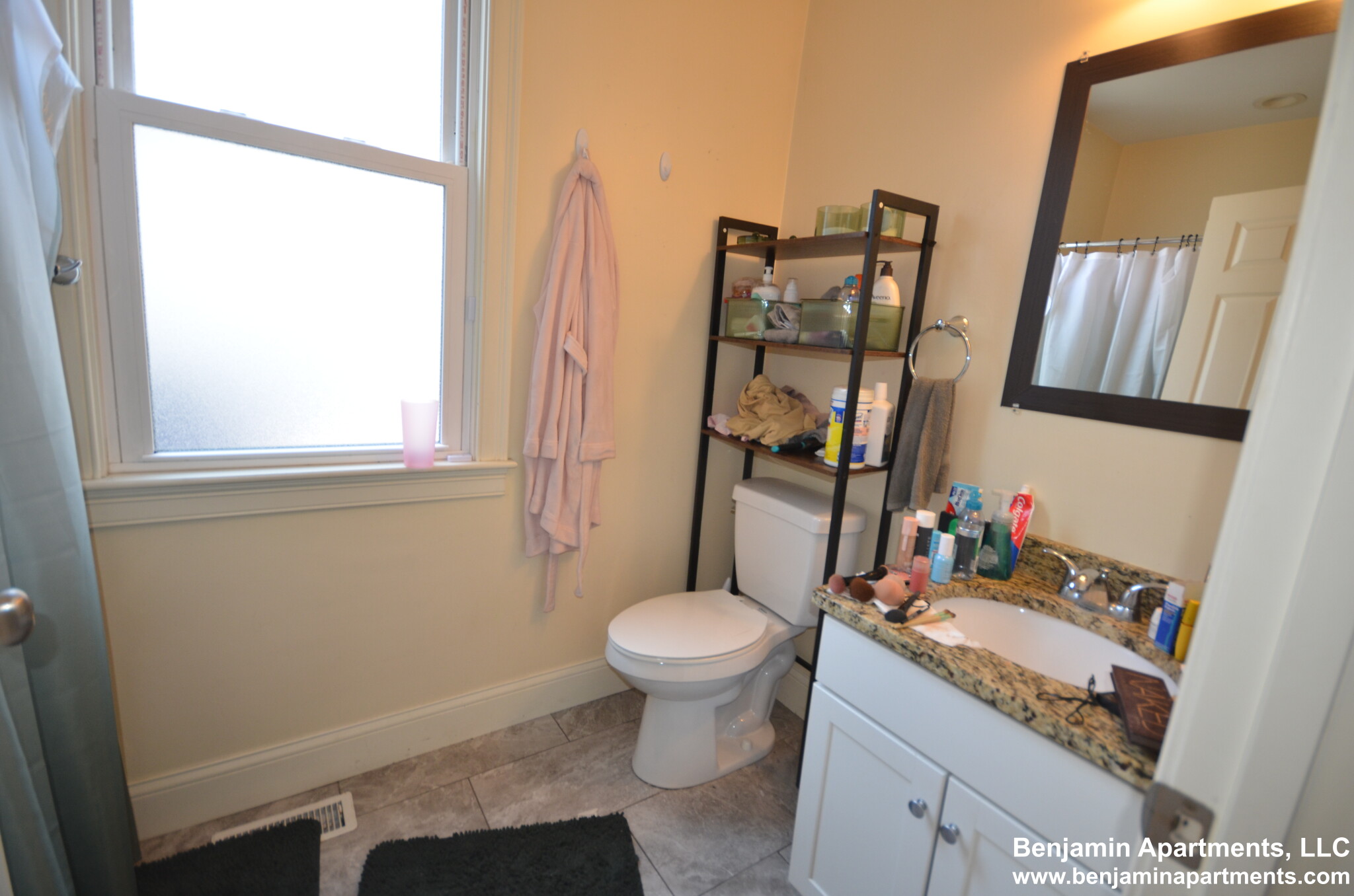 35 Pratt St, Allston