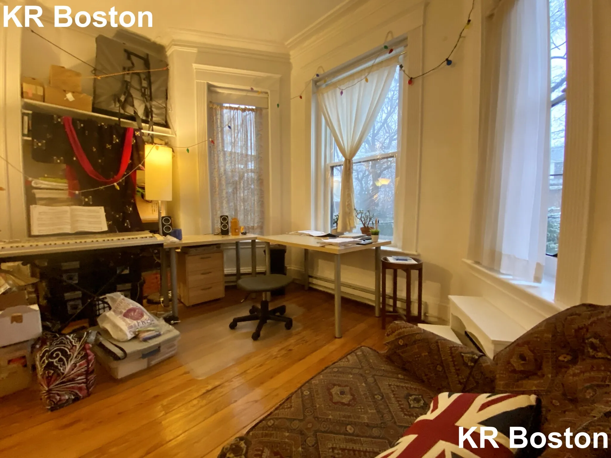 1077 Beacon St, Longwood