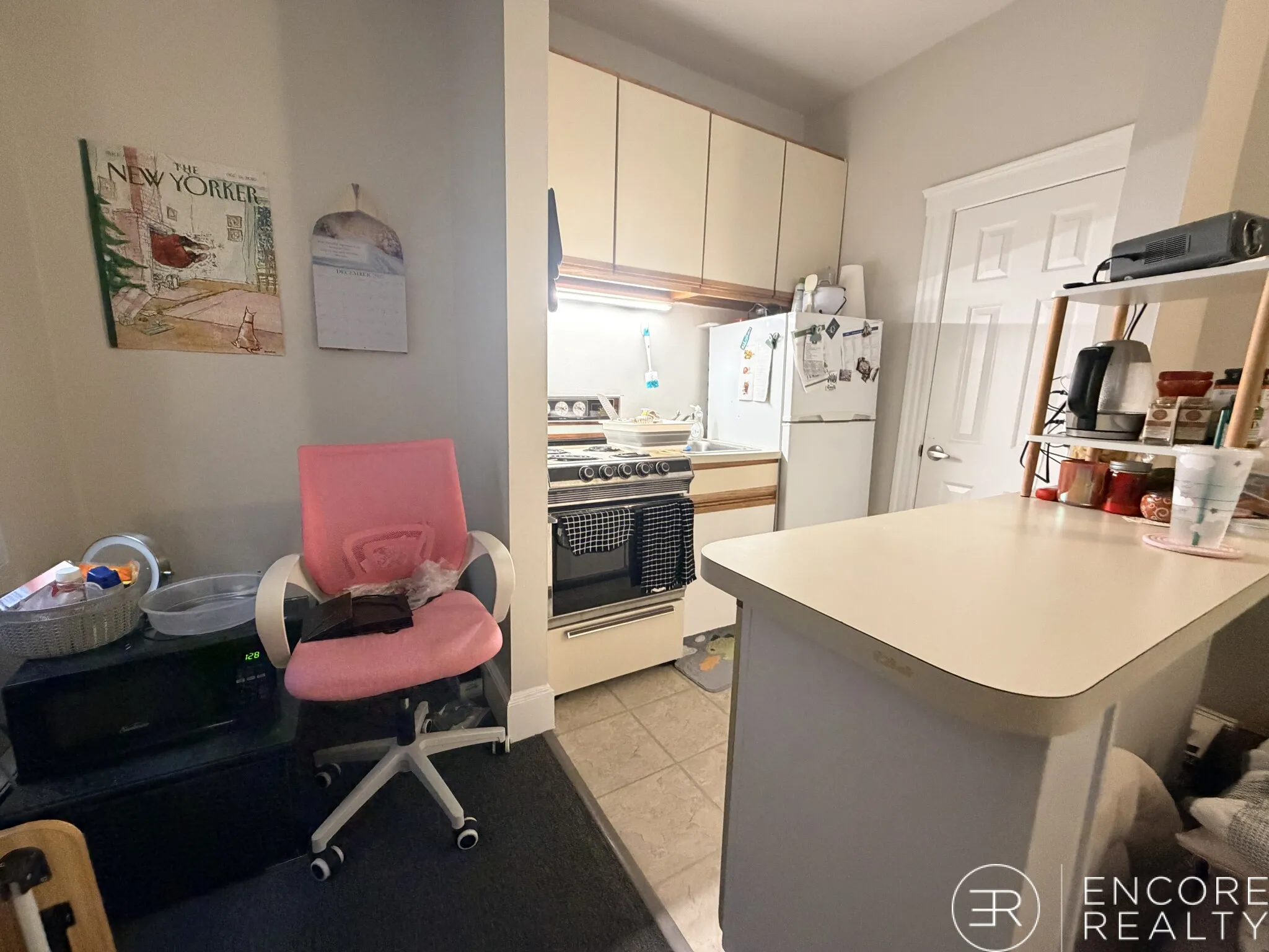 833 Beacon St, Fenway