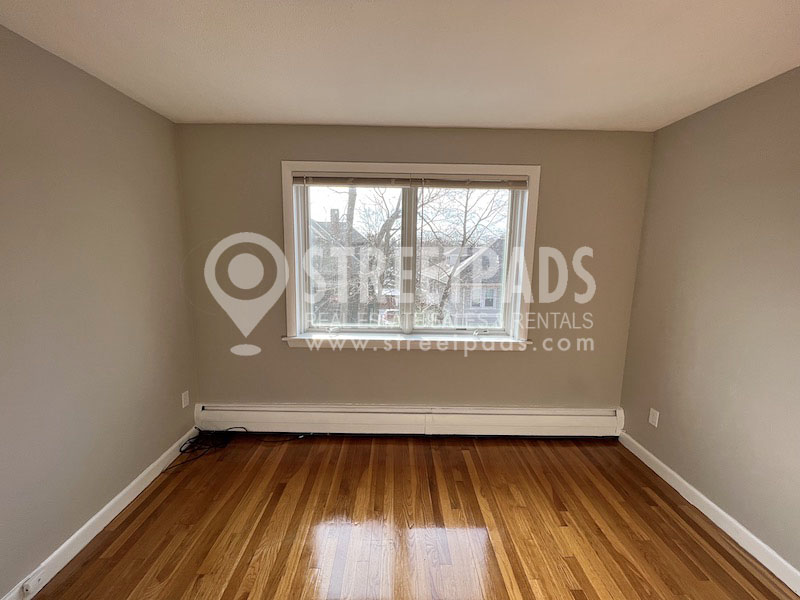 50 Evergreen St, Jamaica Plain