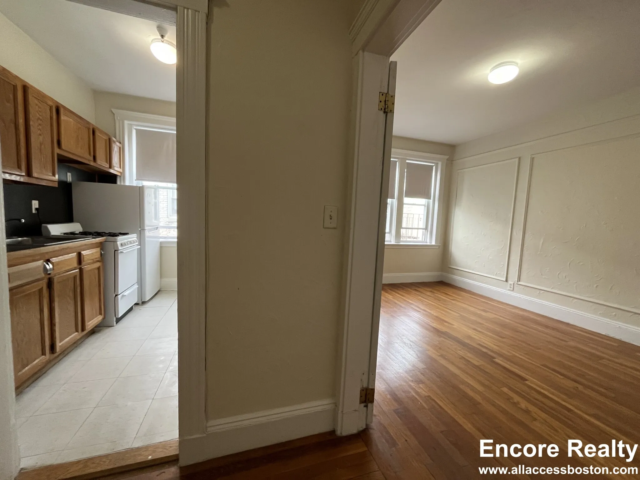 1687 Commonwealth Ave, Brighton