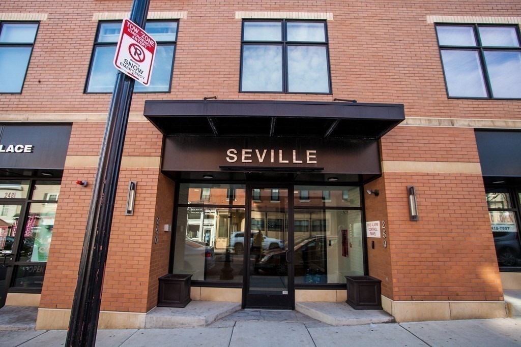 250 Meridian St, East Boston