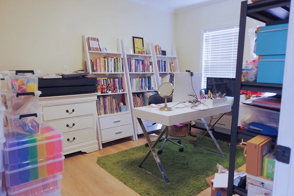 1 Vincent Ave, Belmont