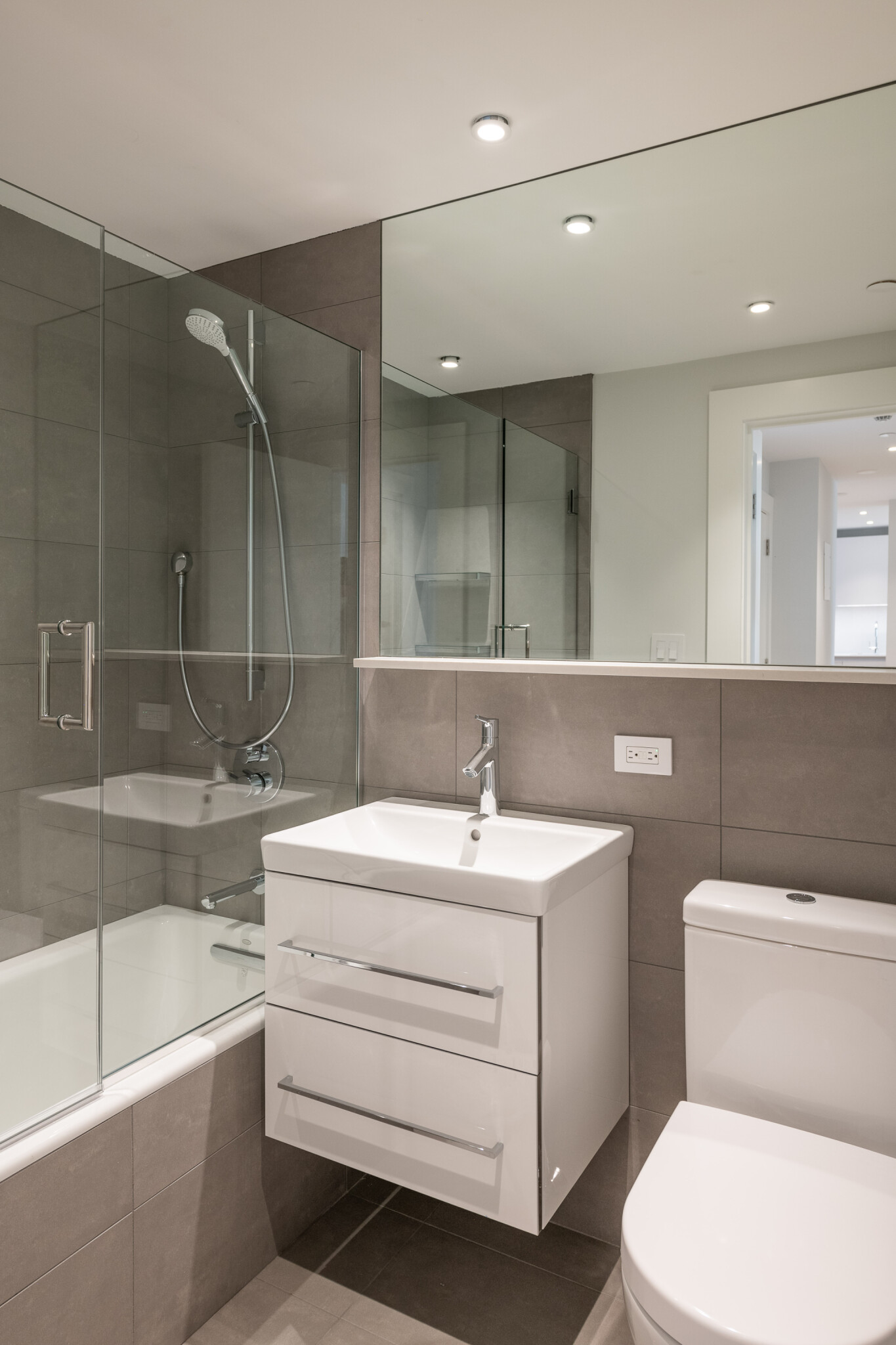 1410 Columbia Rd, South Boston