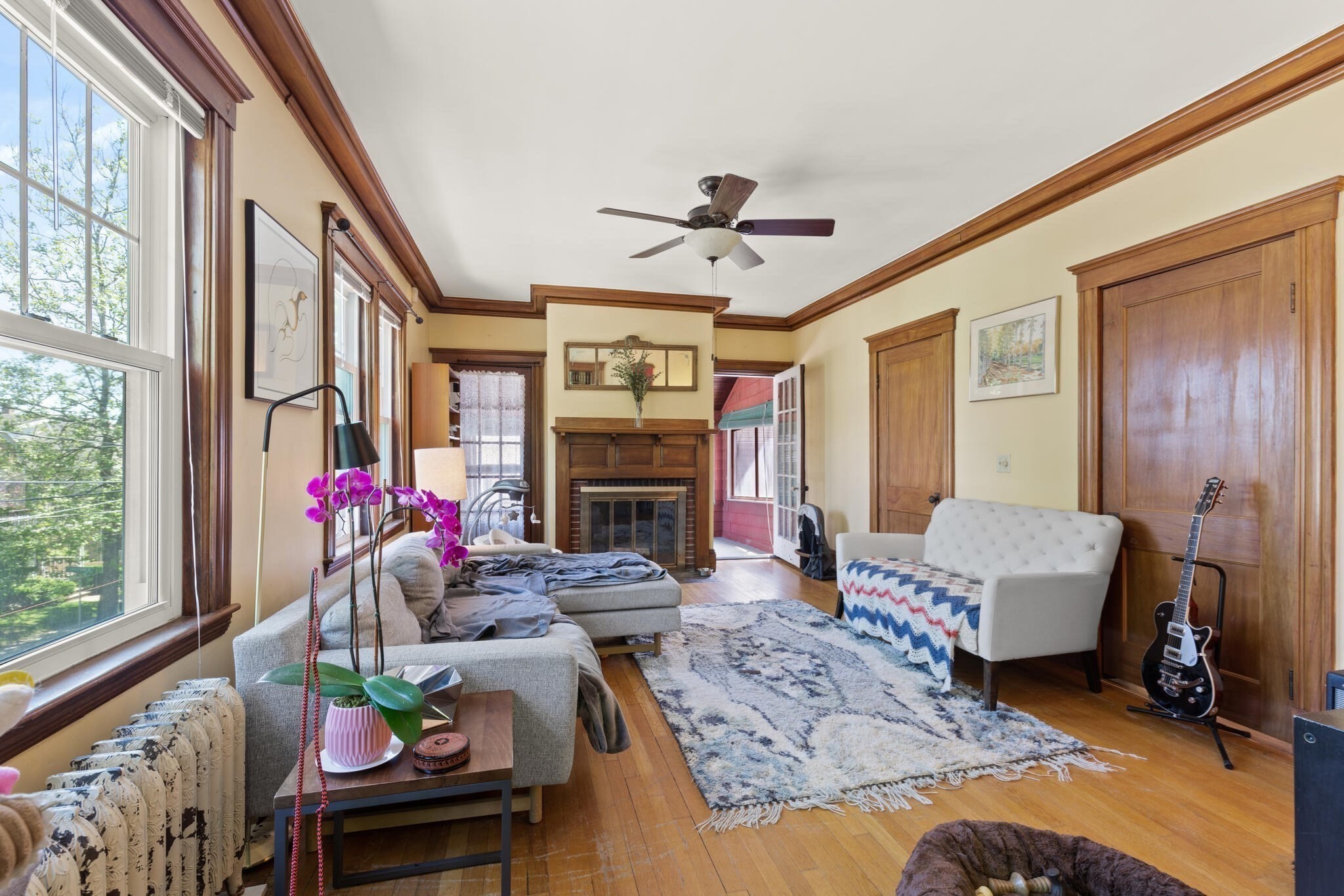 2 bed, 1 bath apartment for rent at 214 Maplewood St Unit 214, Watertown — photo 1 of 25