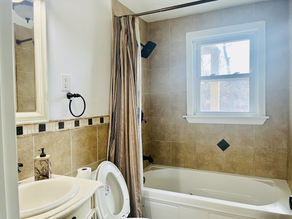 47 Fitch Ter, Randolph