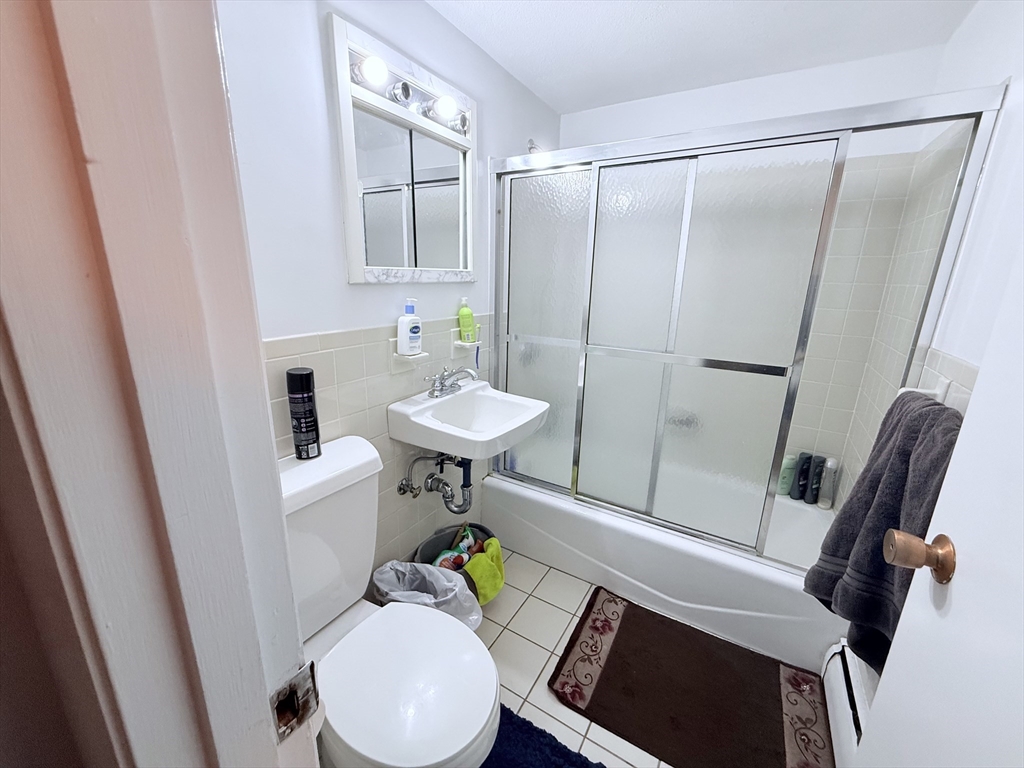 205 Kent St, Longwood