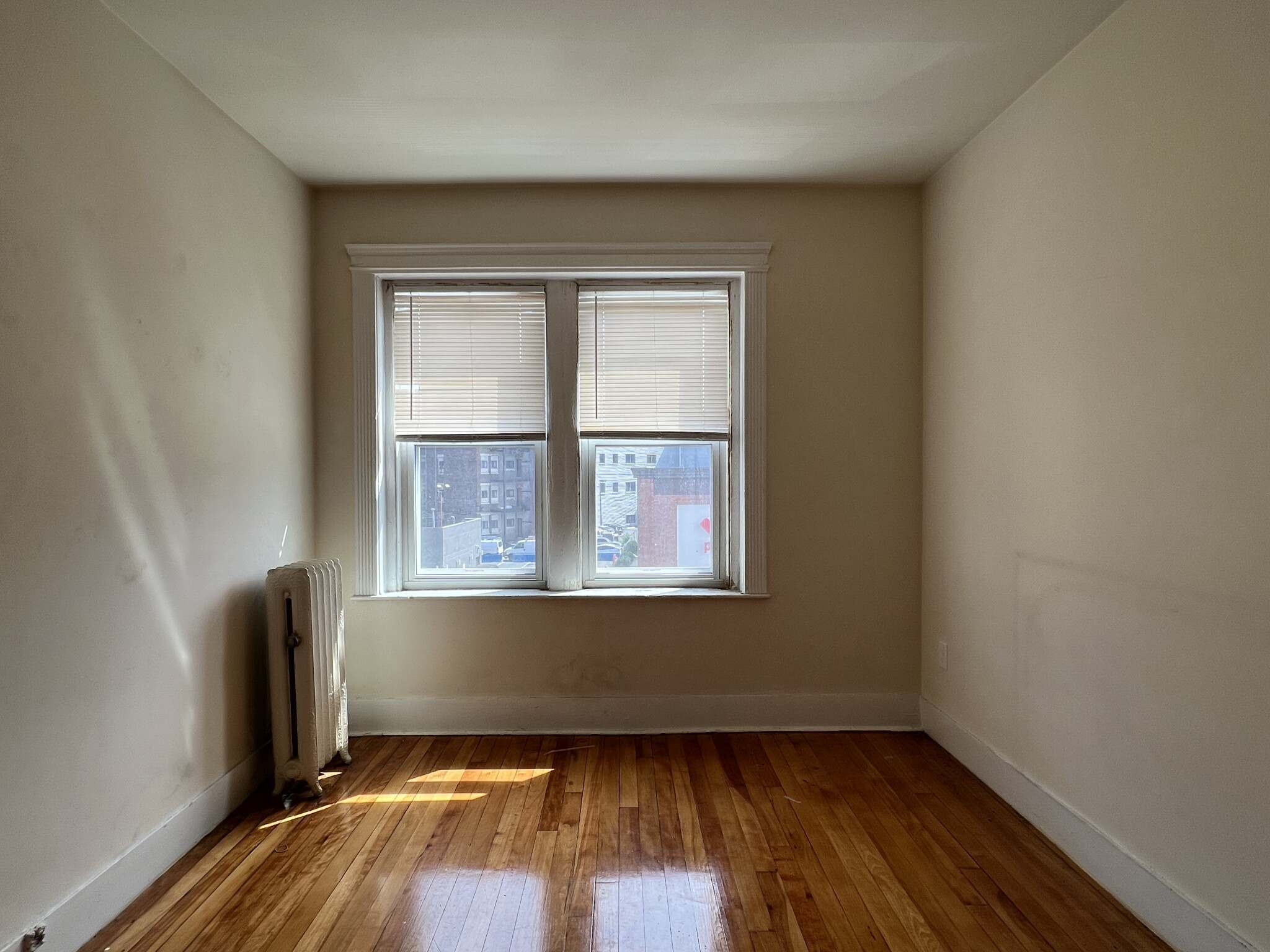 3 bed, 1 bath apartment for rent at 215 Harvard Ave Unit 9PH, Brighton — photo 10 of 20