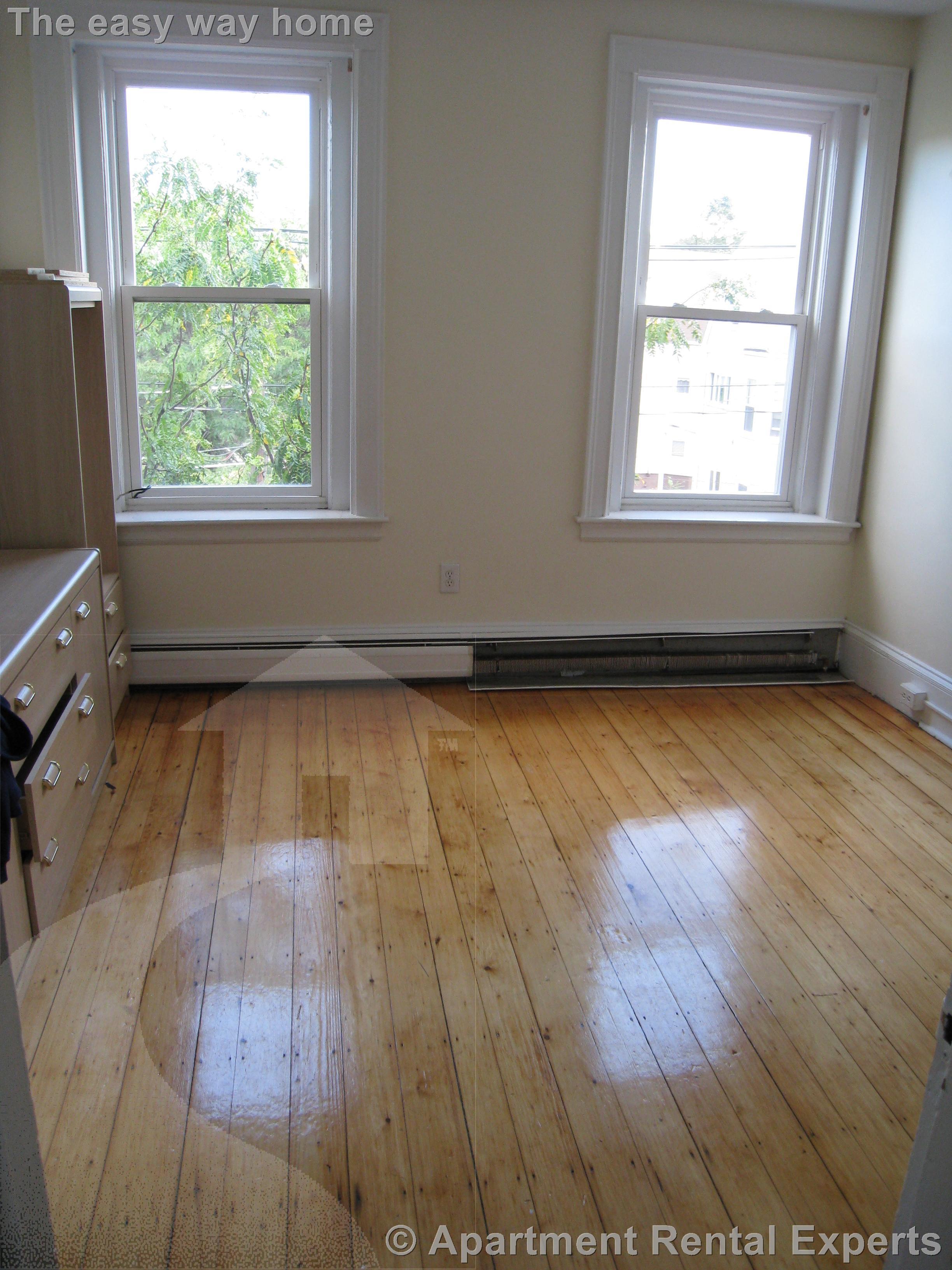 108 Central St, Winter Hill