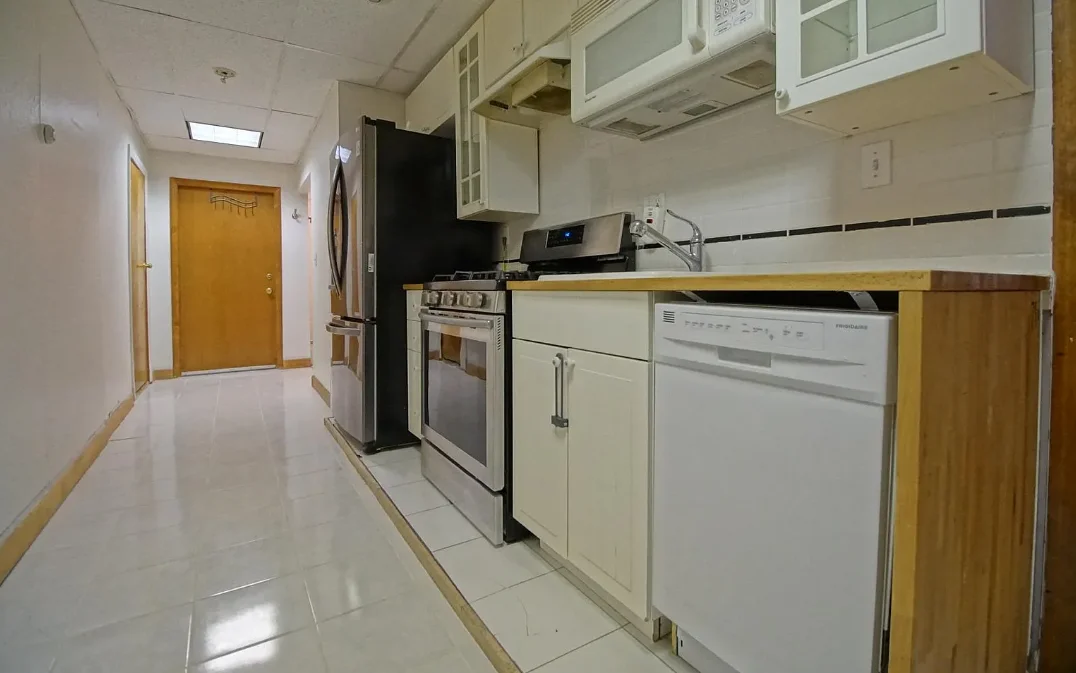 341 Summer St, Davis Square