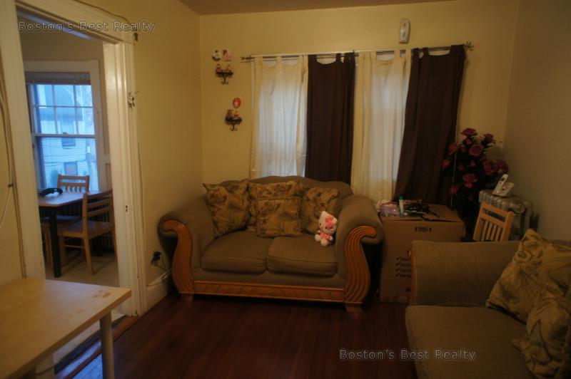 2 bed, 1 bath apartment for rent at 384 Washington St Unit 3, Brighton — photo 2 of 6