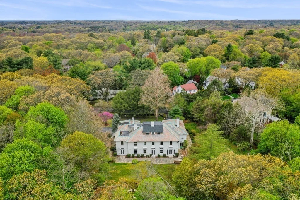 12 Summit Rd, Lexington