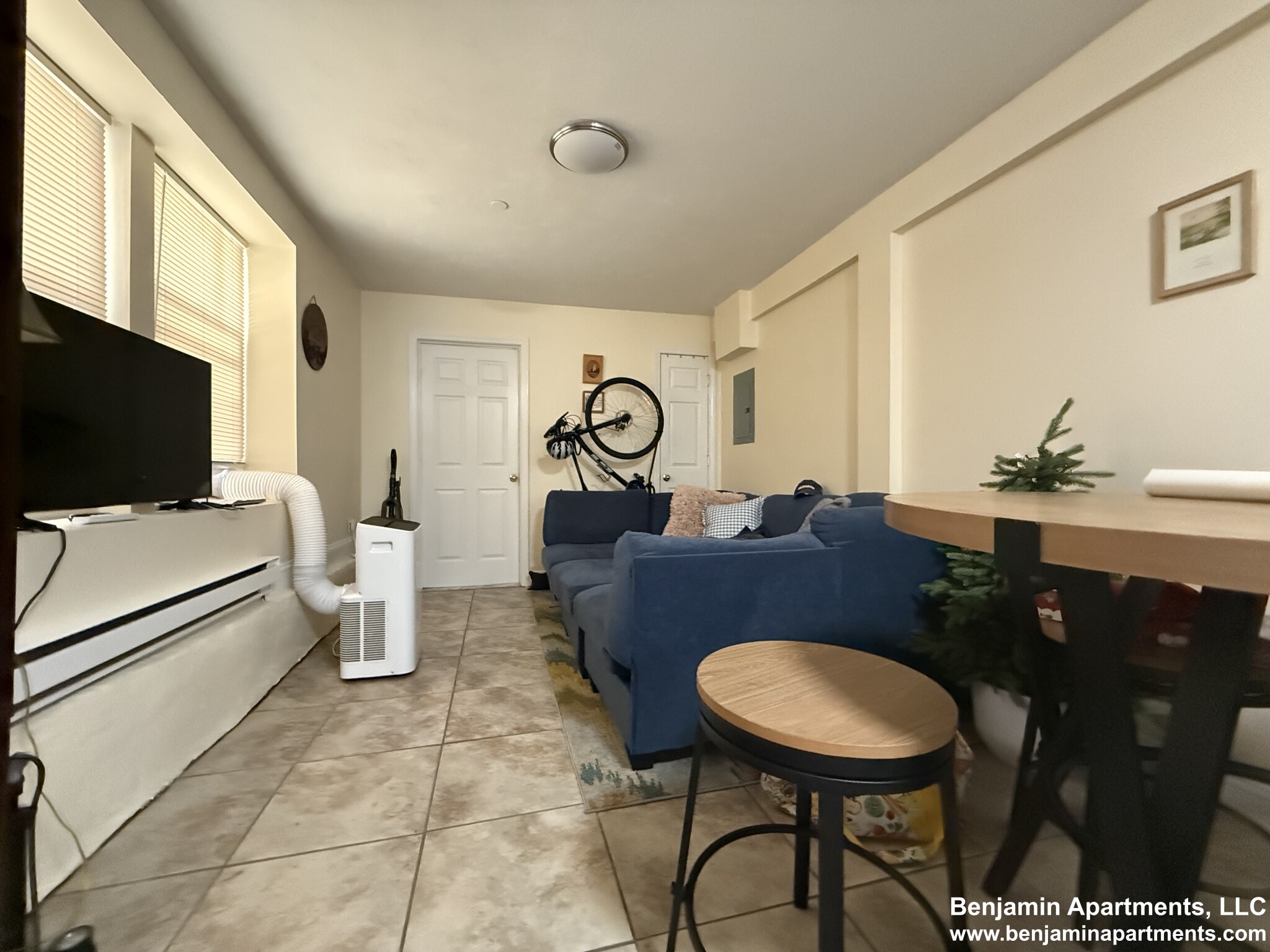 881 Huntington Ave, Mission Hill