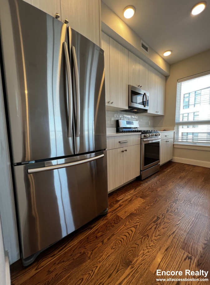 1 Everett St, Allston