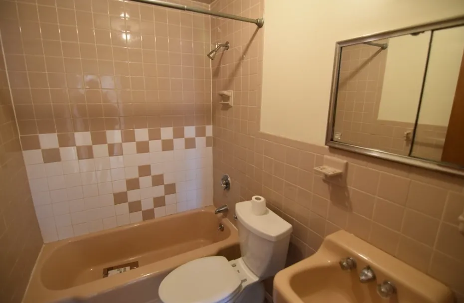 70 Jamaicaway, Jamaica Plain