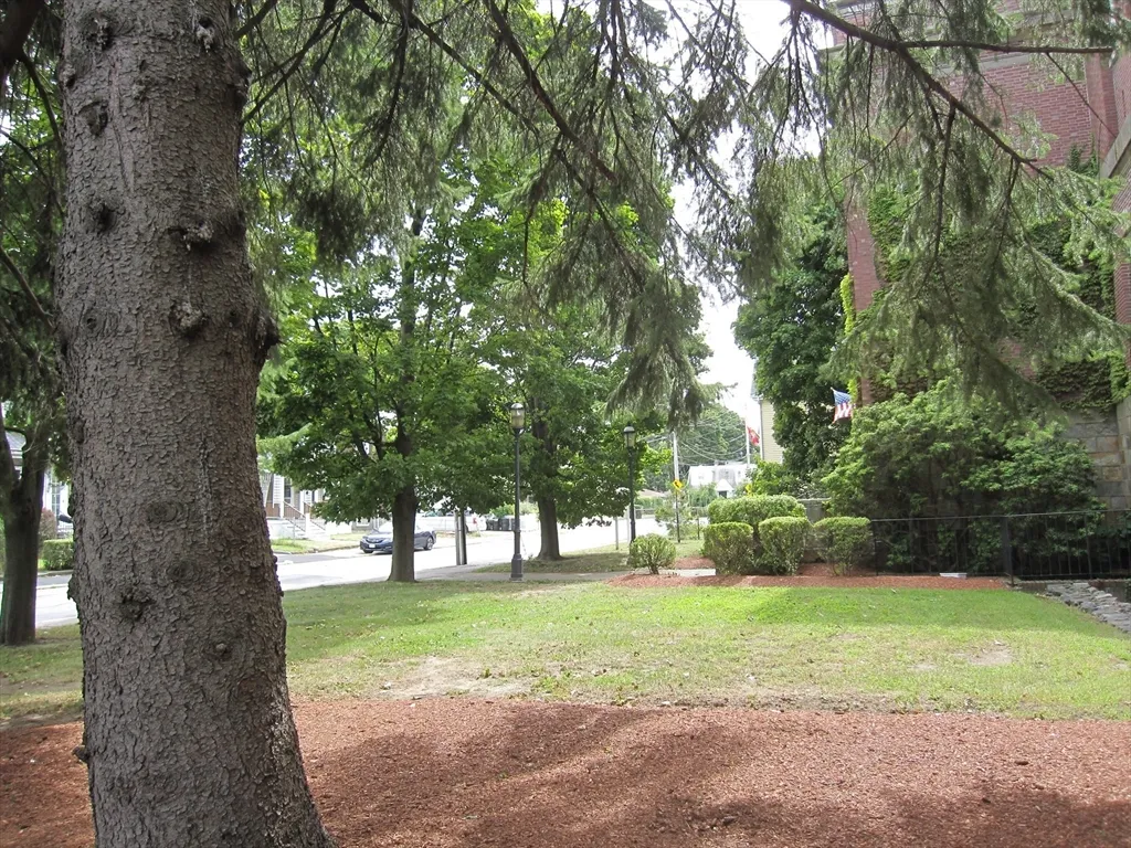 147 Rawson Rd, Quincy