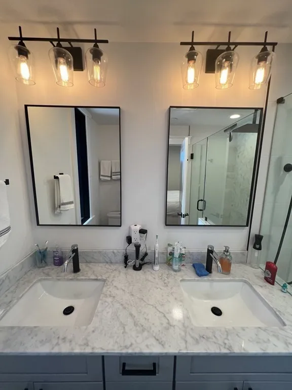 398 Bremen St, East Boston