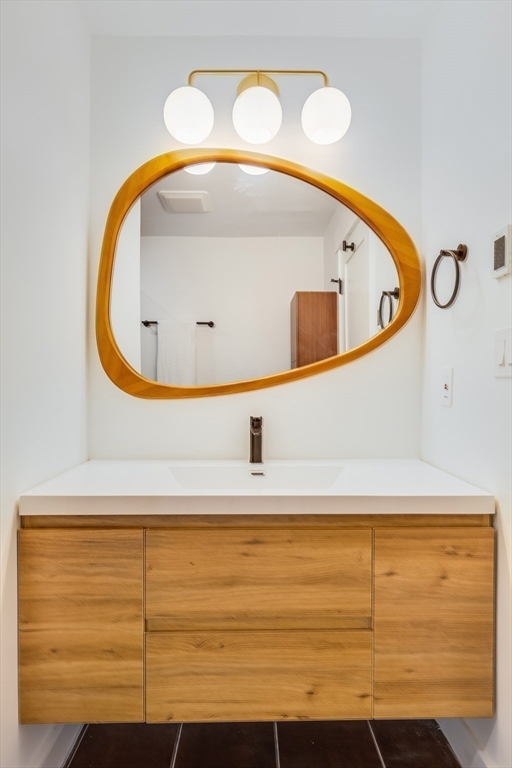 199 Coolidge Ave, Watertown