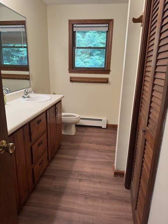 271 Wanoosnoc Rd, Fitchburg