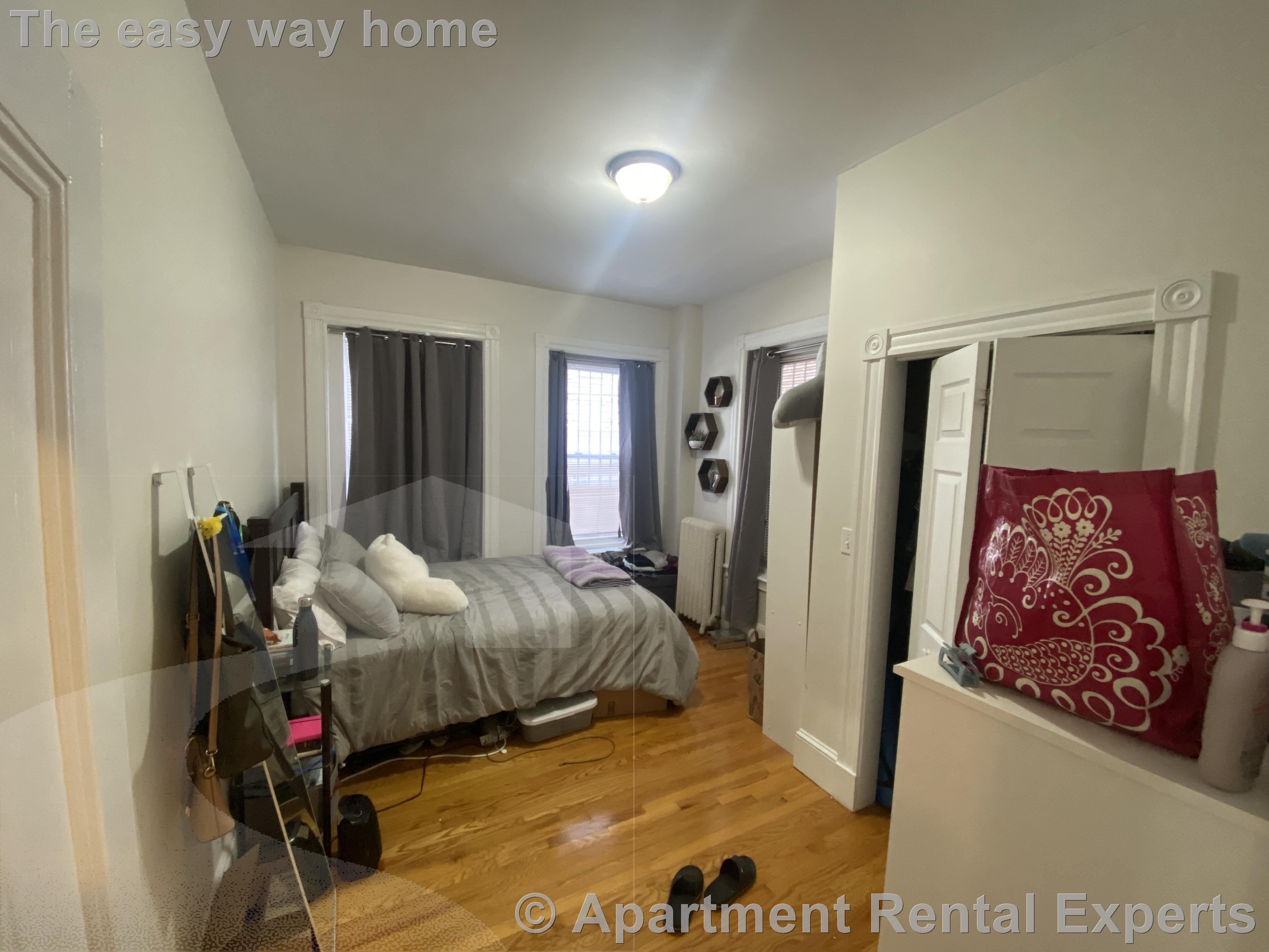 891 Massachusetts Ave, Central Square