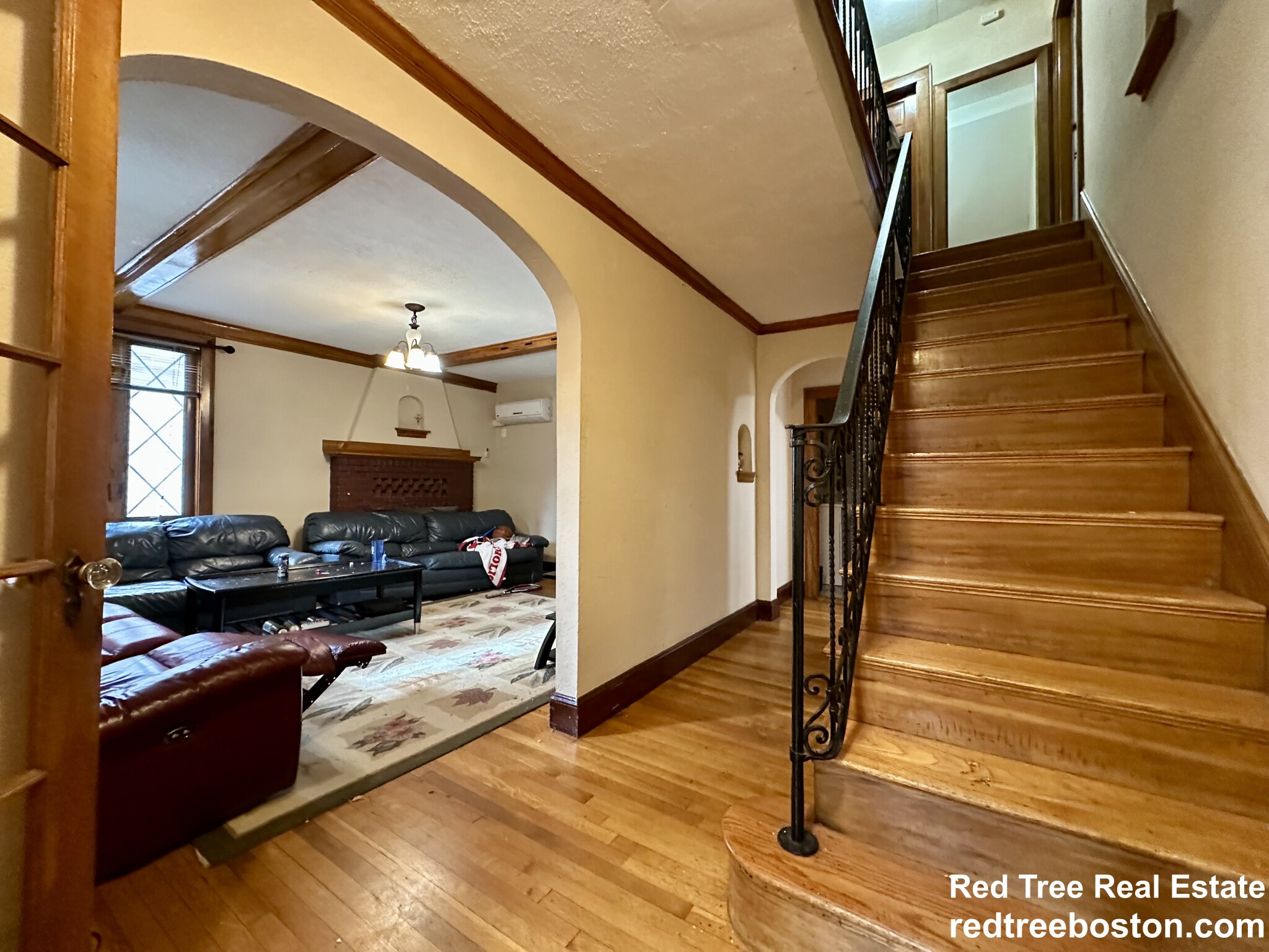 64 Undine Rd, Brighton