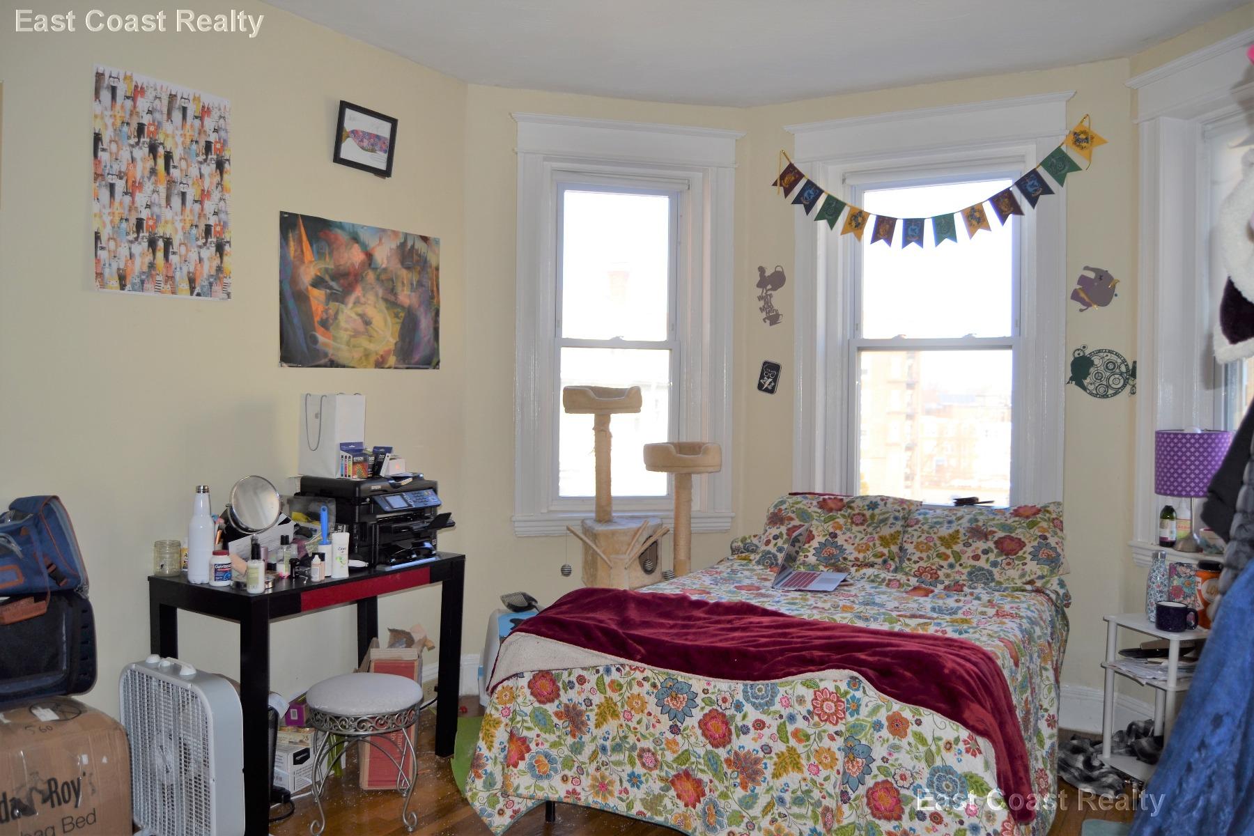 Studio bed, 1 bath apartment for rent at 217 Kelton St Unit 9 Stualc, Brighton