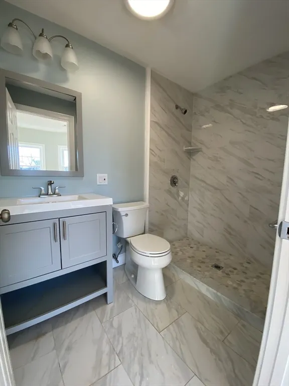 20 Kenton Rd, Jamaica Plain