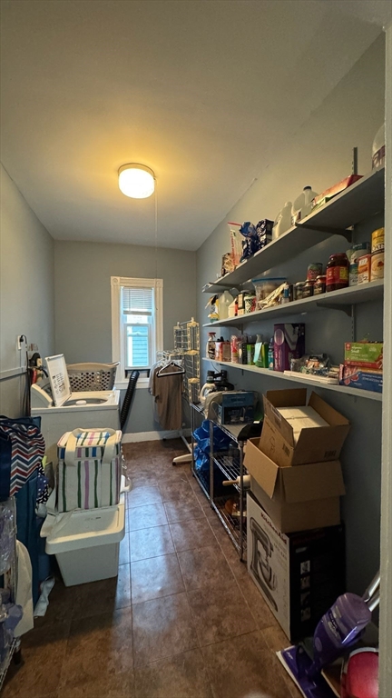 66 Hall Ave, Powder House Square