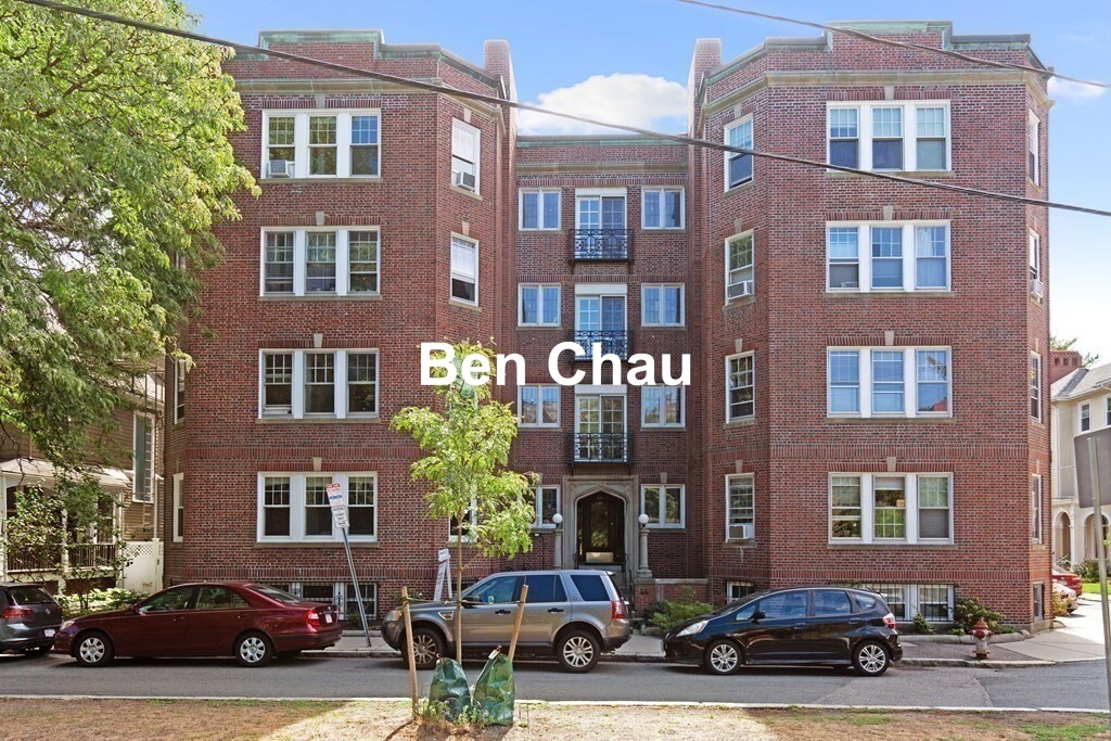 44 Langdon St, Neighborhood Nine