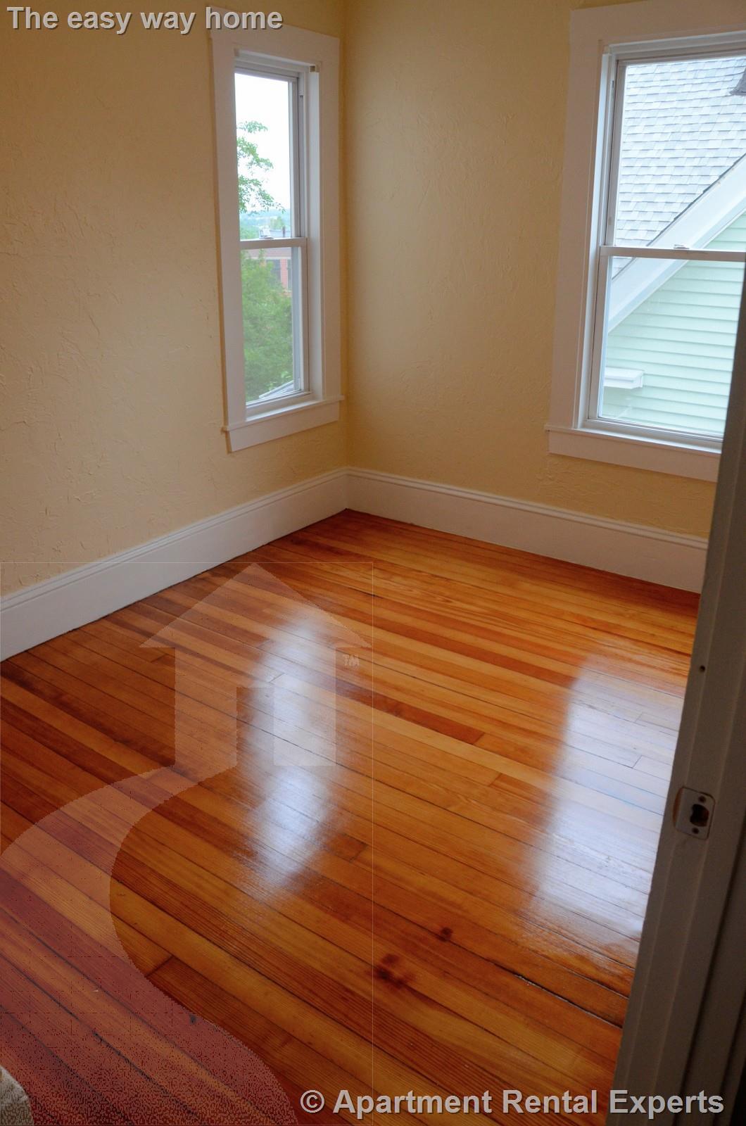 8 Bennett St, Magoun Square