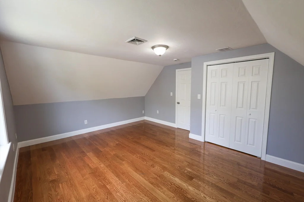 70 Mount Hope St, Roslindale