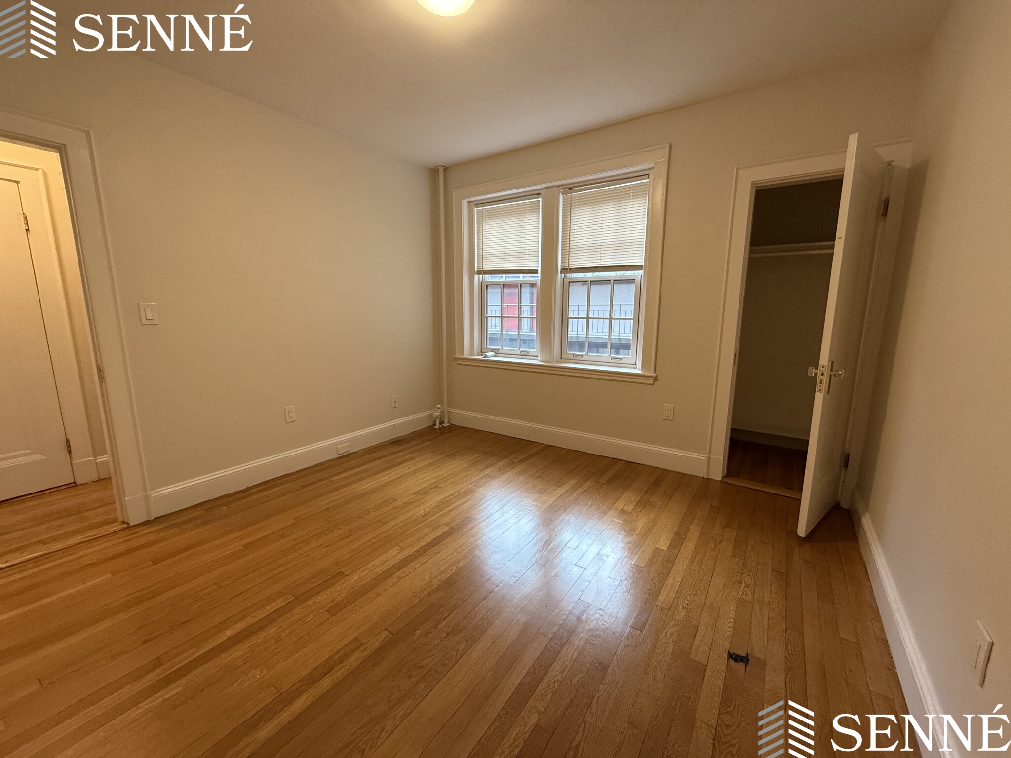 353 Harvard, Mid Cambridge