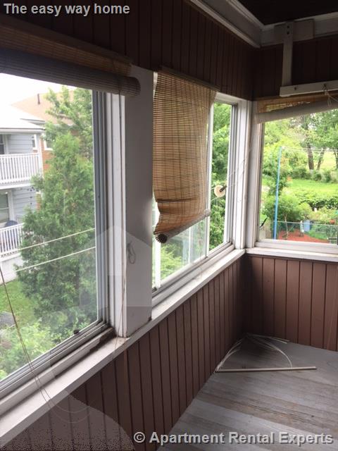 14 Renfrew St, Tufts