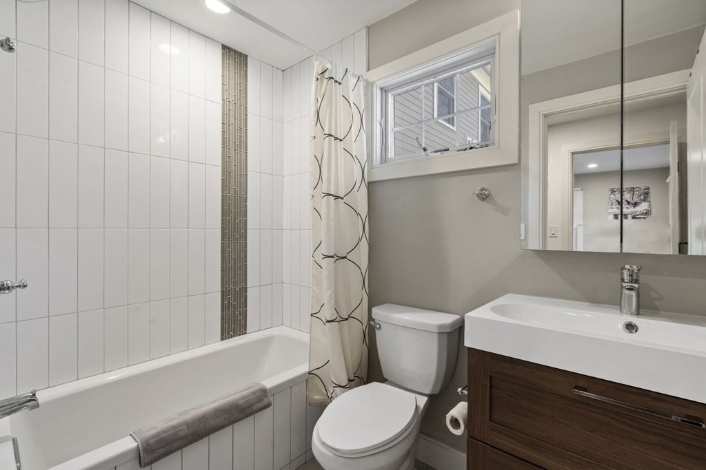 265 Jackson St, Newton