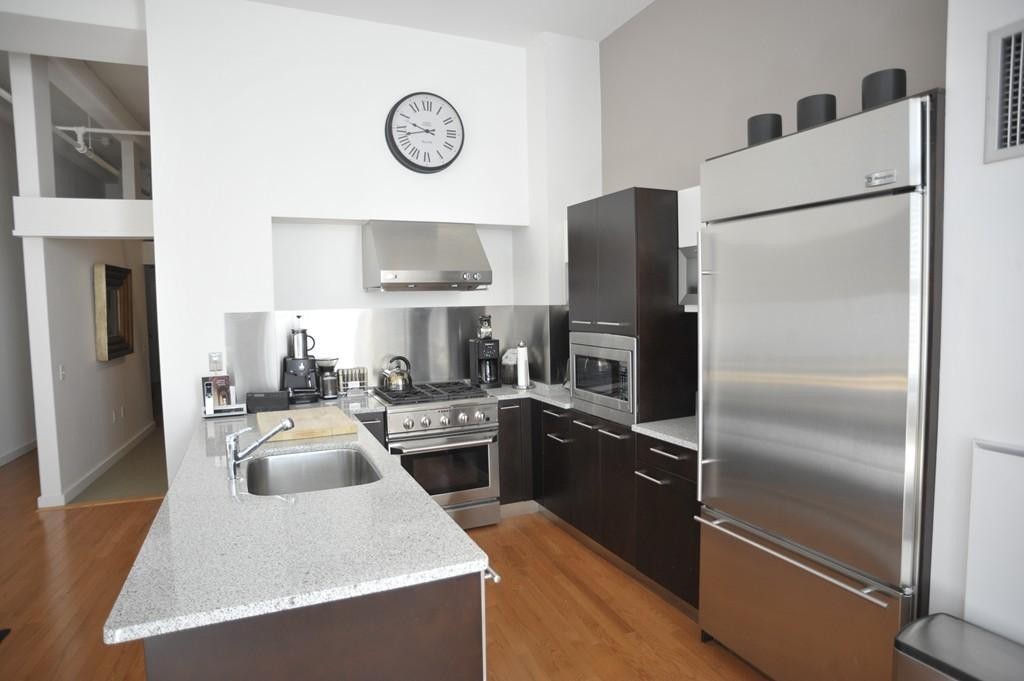 88 Kingston St, Downtown