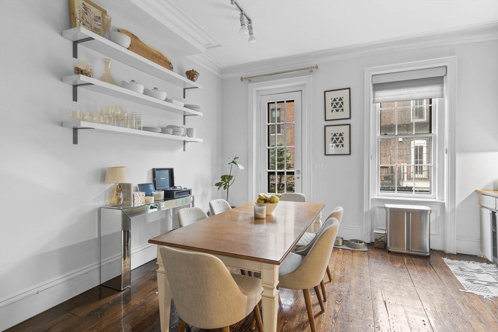 4 Cazenove St, South End