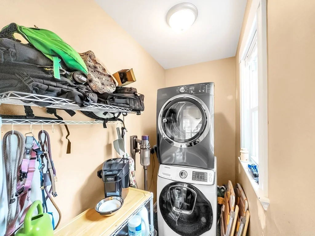 18 Alberta St, West Roxbury