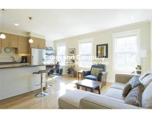 643 Tremont St, South End