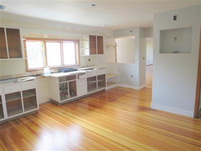 252 Harvard St, South Medford