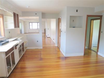 252 Harvard St, South Medford