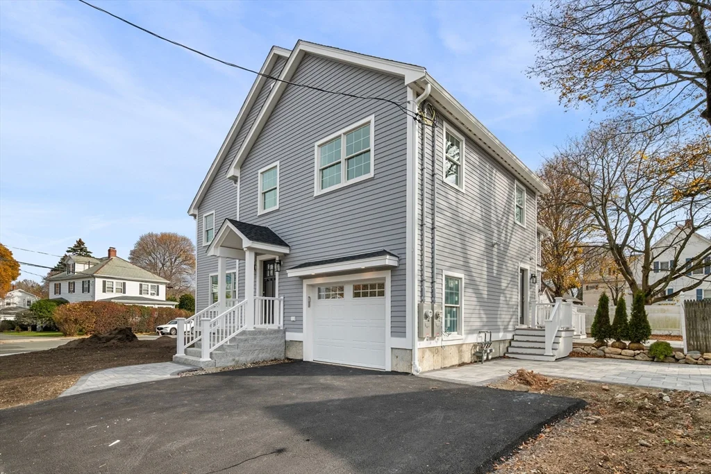 60 Ellsworth Rd, Peabody