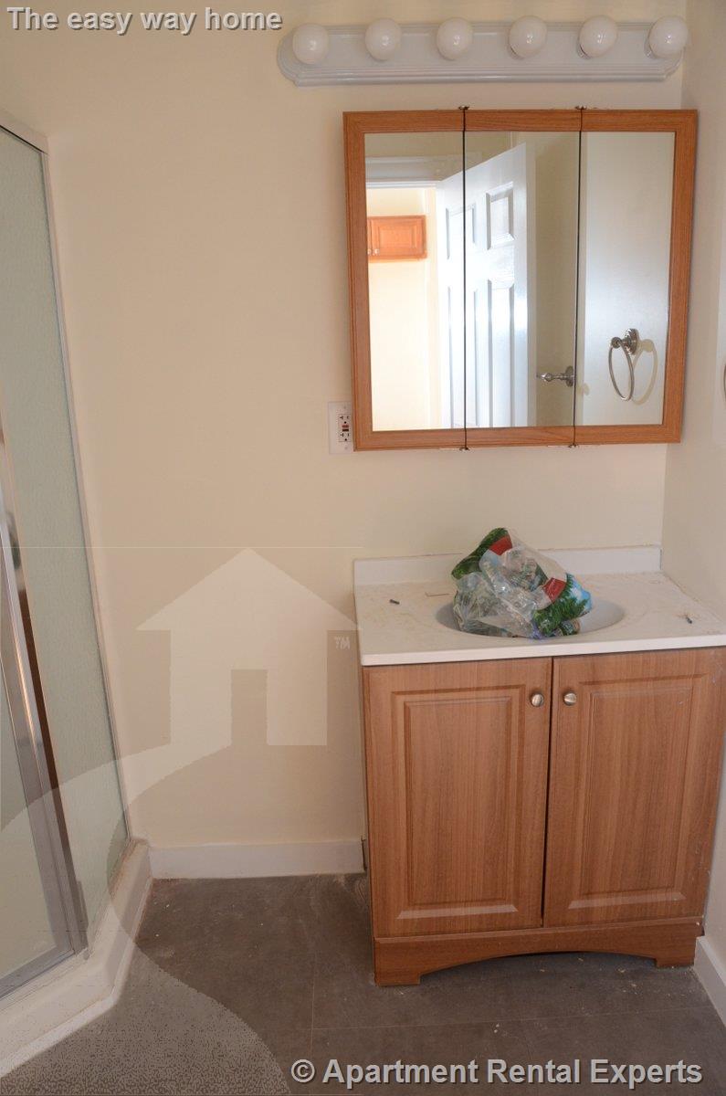 382 Somerville Ave, Union Square