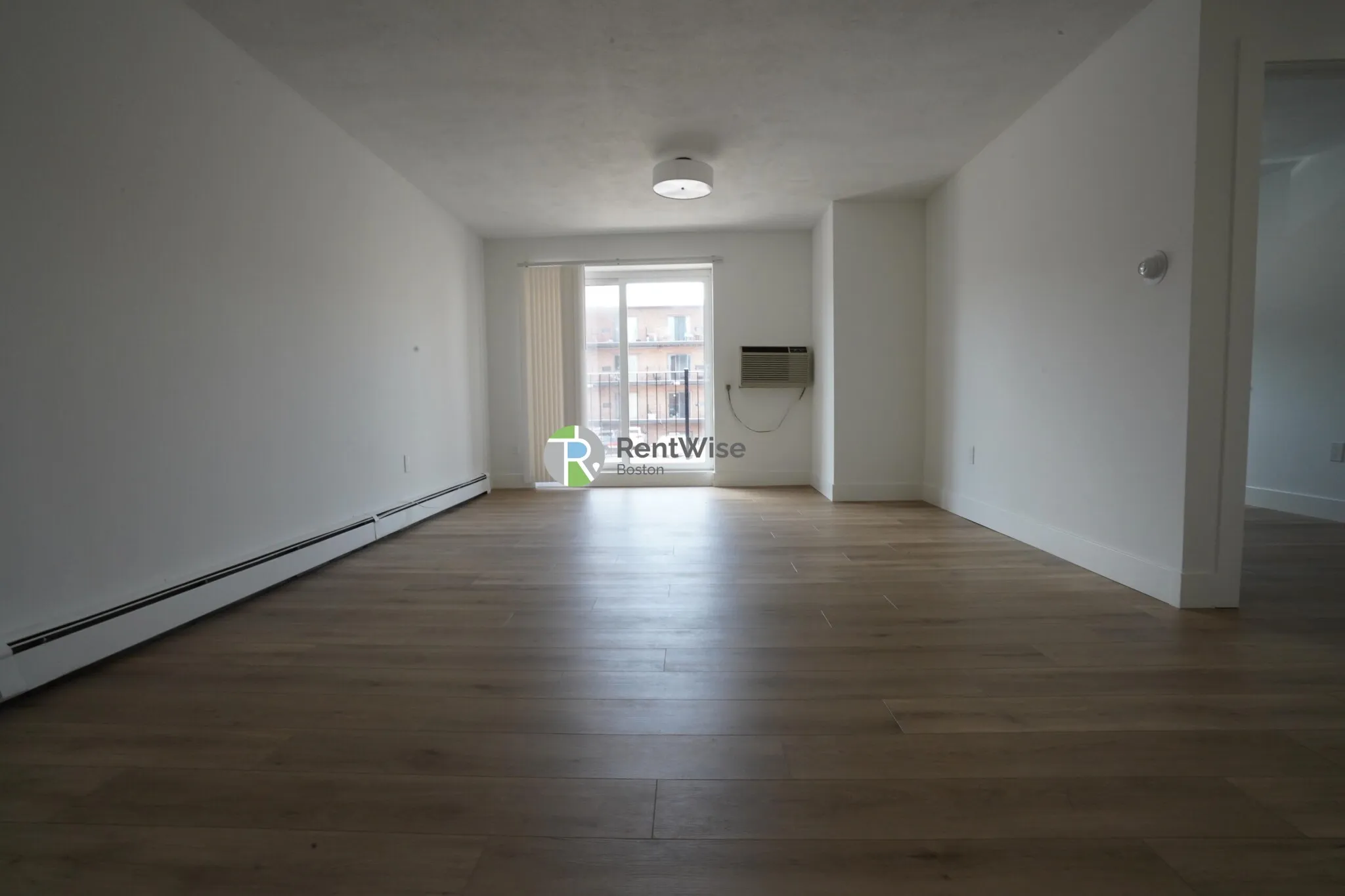 745 East 6th St, South Boston