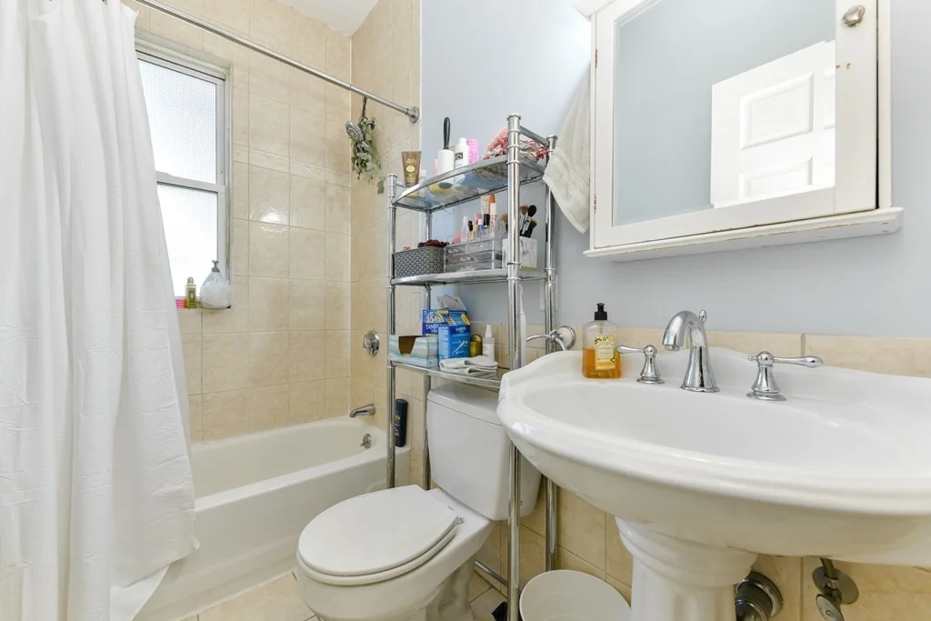 733 E 3rd St, South Boston