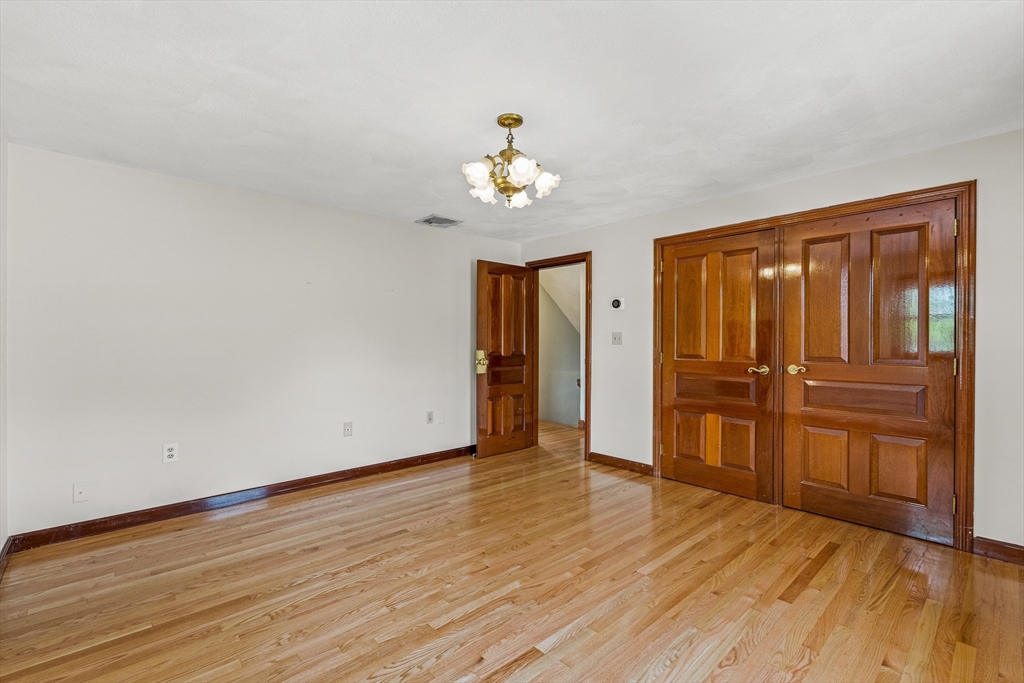 1 Via Marino, Medford