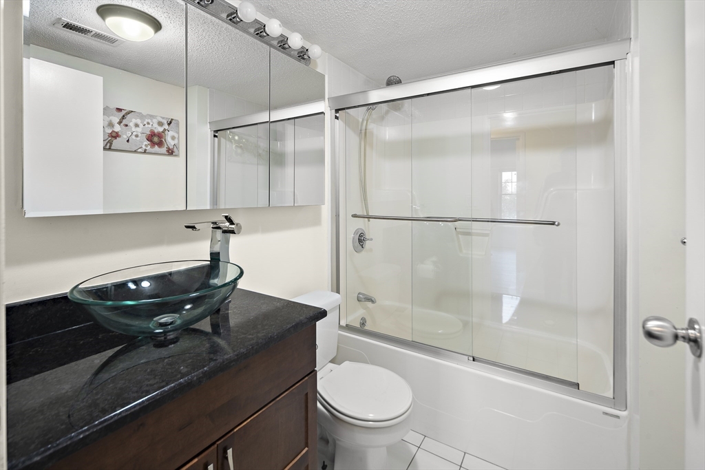 79 Waite St Ext, Malden