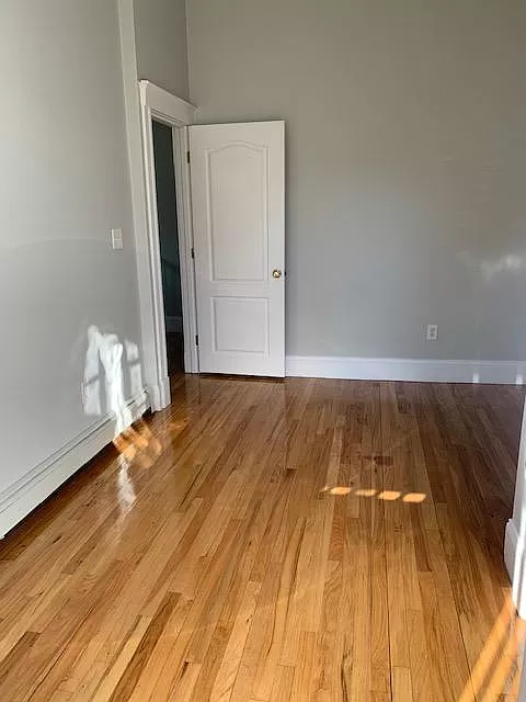 2 bed, 2 bath apartment for rent at 219 2nd St Unit 2, South Boston — photo 9 of 11