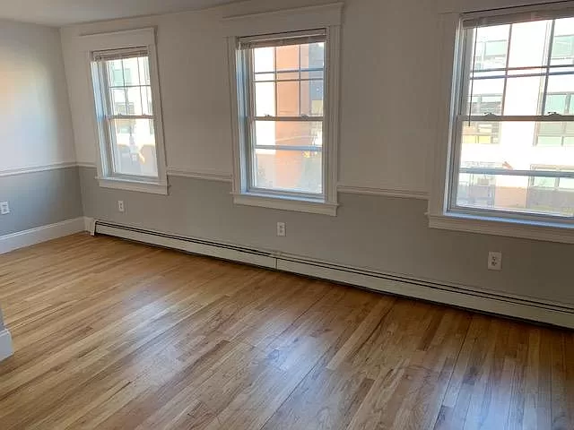 2 bed, 2 bath apartment for rent at 219 2nd St Unit 2, South Boston — photo 4 of 11