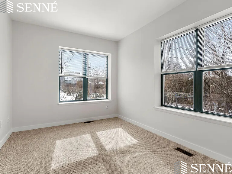 71 Fulkerson St, East Cambridge